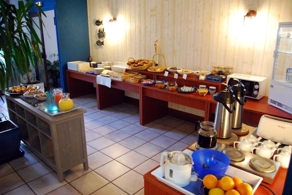 Le Bretagne - Hotel Douarnenez Zewnętrze zdjęcie